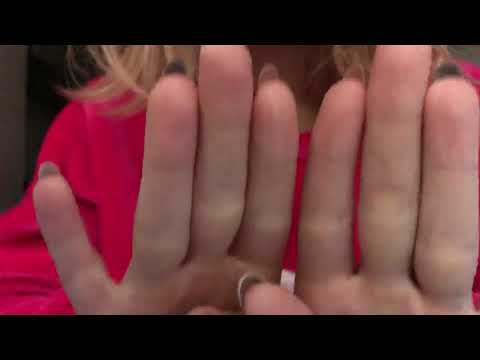 Видео: ASMR / неразборчивый шёпот / движения рук / несуществующая речь / inaudible whisper hand movements