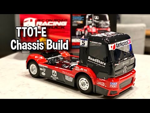 Видео: Видео сборки гоночного грузовика Mercedes-Benz от Tamiya Tankpool MP4 TT-01 Type E. Комплект шасс...