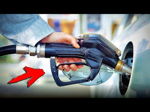 Видео: ВОТ почему отстреливает пистолет на АЗС