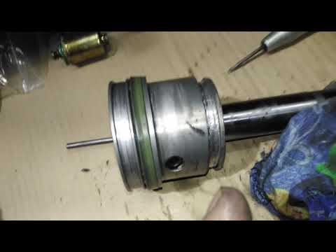 Видео: Сороконожка часть 142. Мерседес Актрос 4144к. Цилиндр переключения передач КПП.