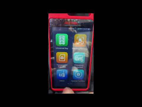 Видео: Утеряны все смарт-ключи Toyota Camry 2021 года с помощью Autel KM100