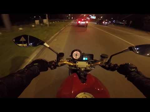 Видео: Прохват по городу, вечер) Ducati Monster 900