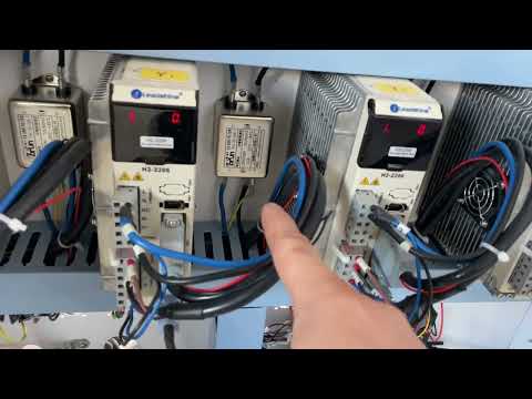 Видео: АВТОСМЕНА инструмента на  ЧПУ WoodTec HA 2030 C Rich Auto B57 8 июня  2022 г. ООО СТАНКИ обзор