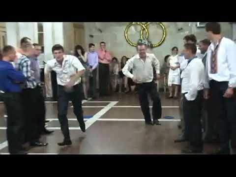 Видео: Приколи🥳КОНКУРСИ НА ВЕСІЛЛІ💥💥💥Тарілка💦