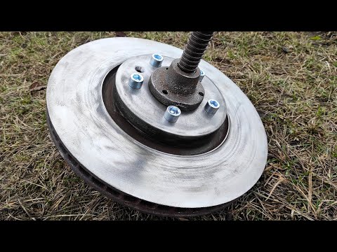 Видео: Топовая Идея Из Тормозного Диска!! Мощные Трубные Тиски Из Автомобильного Тормозного Диска!!