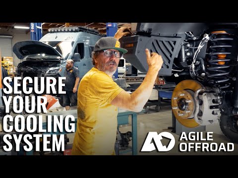 Видео: Установка гибкого радиатора на INEOS Grenadier | Установка кронштейна Agile Offroad