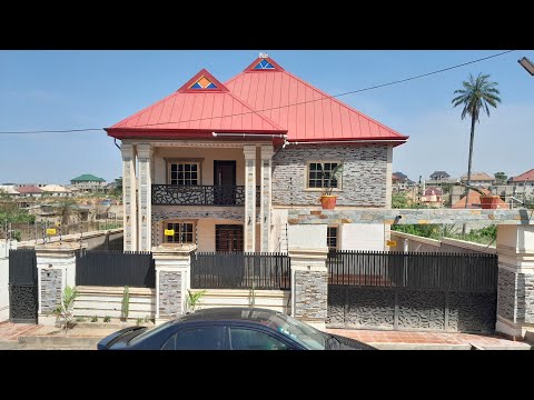 Видео: Вам стоит увидеть, что находится внутри этого пятиспального дома, построенного ведущей строительн...