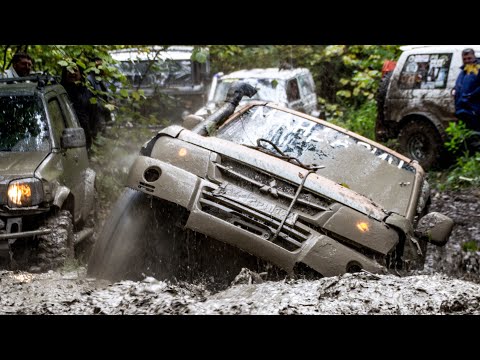 Видео: Газ-66, монстр Cherokee, Нива против Wrangler в лесу