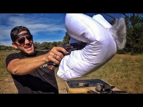 Видео: Миф о глушителе из подушки | Разрушительное ранчо | Перевод Zёбры