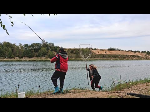 Видео: Любовь и рыбалка.