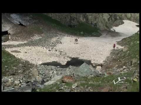 Видео: Восхождение на Цахвоа 3346м