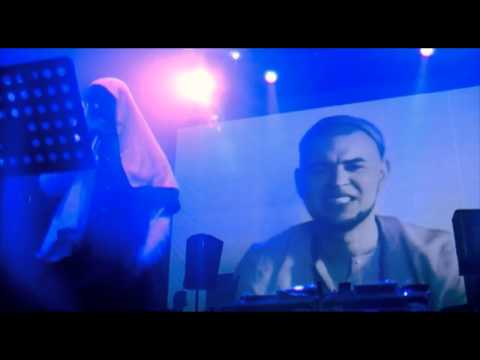 Видео: Рем Дигга feat. Смоки Мо - Чёрт (Live on Hip-Hop All Stars 10.06.2011.mp4