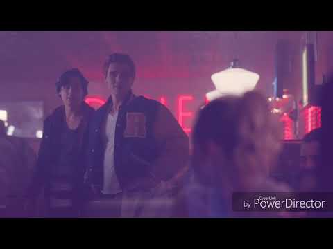 Видео: Бетти+Арчи [+Джагхед] || Девчонка...