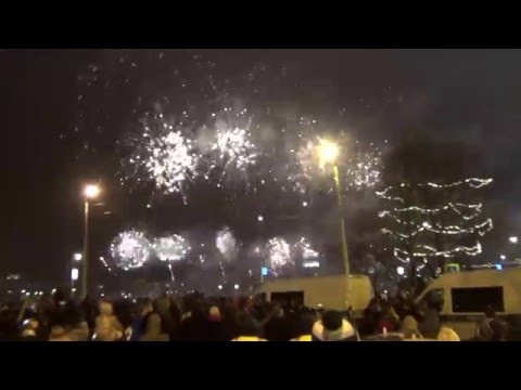 Видео: Новый год!СУПЕР САЛЮТ!!! Латвия,Рига,\New year! Latvia,Riga,super fireworks