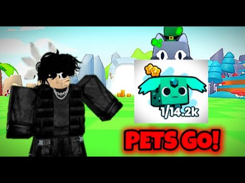 Видео: ВЫБИЛ КРУТОГО ПЕТА В PETS GO! | Roblox Pets Go!