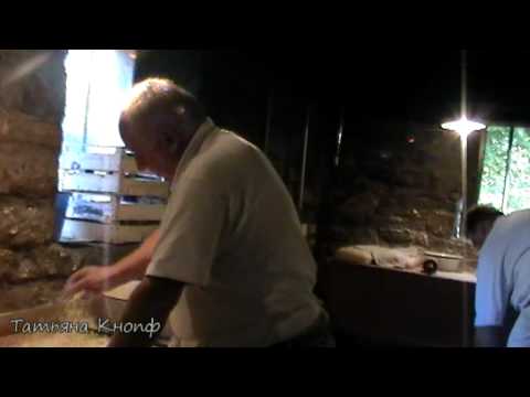 Видео: Прогулка по музею и зоопарку