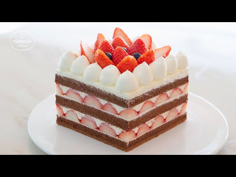 Видео: (Торт без глазури, много клубники) / Как приготовить клубничный торт