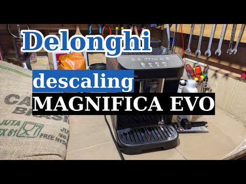 Видео: Удаление накипи  Delonghi  MAGNIFICA EVO