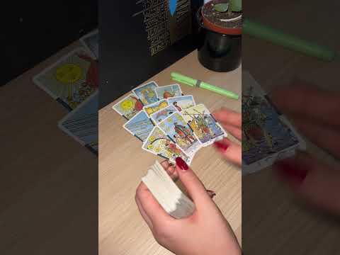 Видео: НОВЫЙ МУЖЧИНА 🥰🥰🥰новое знакомство 😘😘гадание на таро