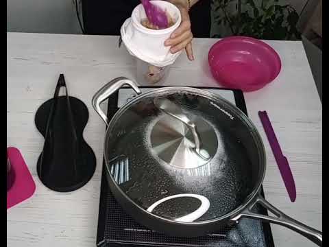 Видео: куриные сосиски & кондитерский мешок Tupperware