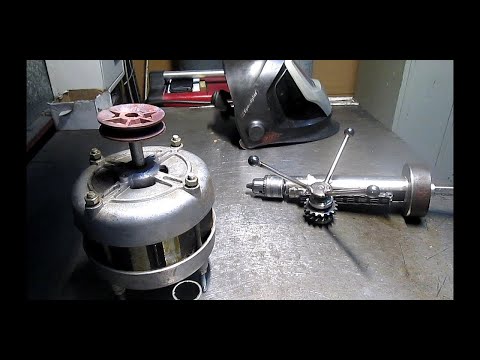 Видео: Сверлильный  станок из двигателя от стиралки ЧАСТЬ 1DIY drilling machine ( собираем пиноль)
