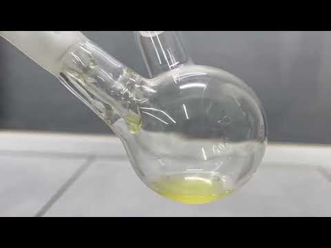 Видео: Различие фракционной и простой перегонки нефти. Fractional vs Simple distillation of crude oil