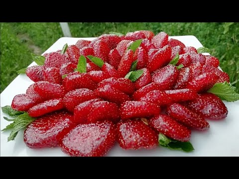 Видео: Ելակի չիր. շաքարային չրի հեշտ տարբերակ ՝ Արուսյակից / Цукаты из клубники