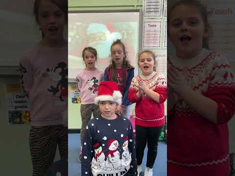 Видео: 2 клас | Коледни стихчета