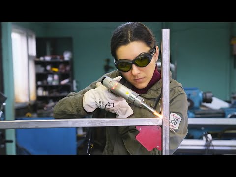 Видео: ЧПУ плазморез + лазерная сварка = ? CNC plasma cutter + laser welding = ?