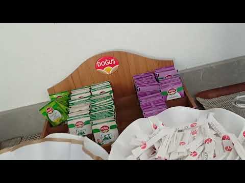 Видео: НАМ ГОЛОВНЕ МОРЕ А НЕ ХАЛАТИ І КРЕВЕТКИ..