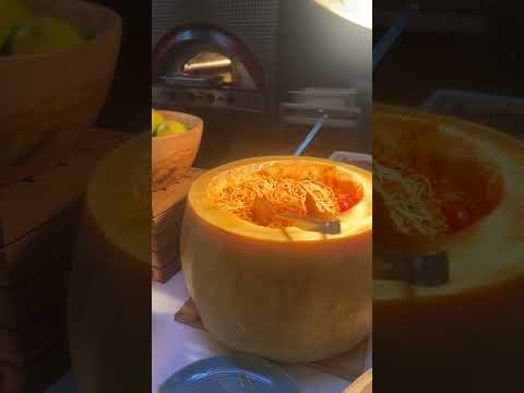 Видео: RIXOS AL MAIRID RAS AL KHAIMAH 5* Обзор ужина в основном ресторане!! 10 декабря 2024 год