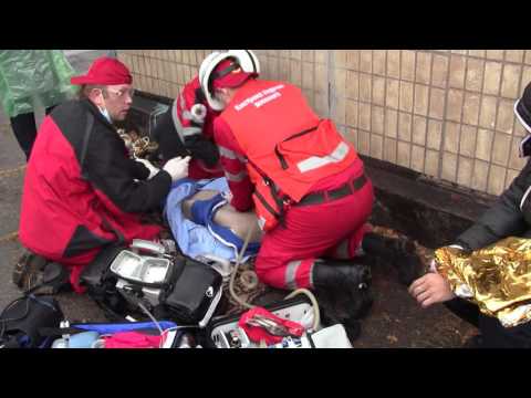 Видео: Соревнования скорой помощи в Каменском 2016