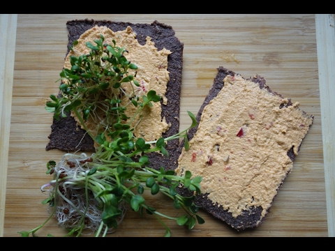 Видео: Невероятно вкусни маслинени крекери (веган)