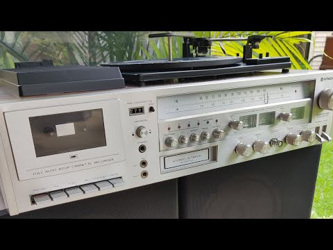 Видео: Hitachi Quatramode SDQ-9910H – вініл, касета і 8-трек в одному апараті!