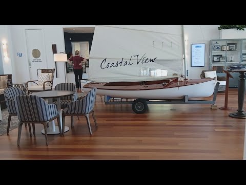 Видео: Открытие яхт клуба в деревеньке для пенсионеров