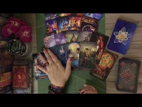 Видео: Что он думает о вас в данную минуту.