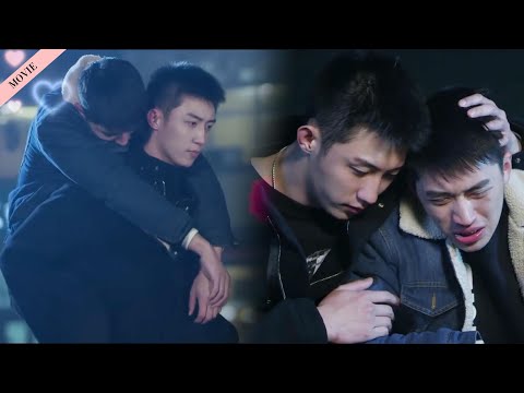 Видео: ПОЛНЫЙ ФИЛЬМ: Страстный поцелуй! 🔥 Тот внизу отвечает яростно ❤️