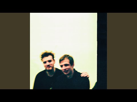 Видео: Я ушёл домой пешком