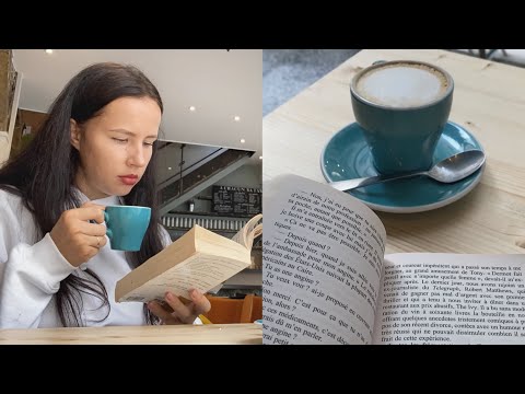 Видео: ЧИТАЮ В САМОМ КРАСИВОМ МЕСТЕ ФРАНЦИИ 📚💛