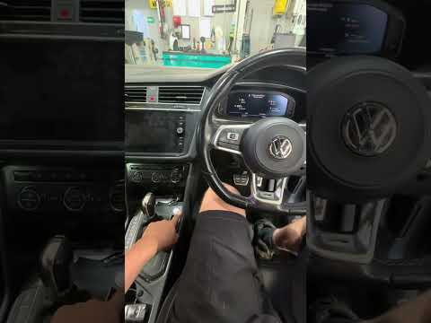 Видео: Неисправная кнопка зажигания Tiguan 2019 года, часть 1