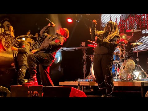 Видео: Мегамозг - Intro + Черепа и кости(Екатеринбург, Нирвана, 21.10.2025)