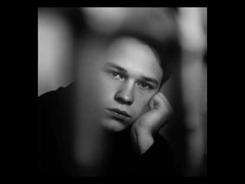 Видео: Зека юнец - эпичное исполнение с оркестром