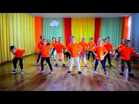 Видео: Загрявка за народни танци| III-та група "Палави мишлета" |ДГ "Детелина" гр.Разград