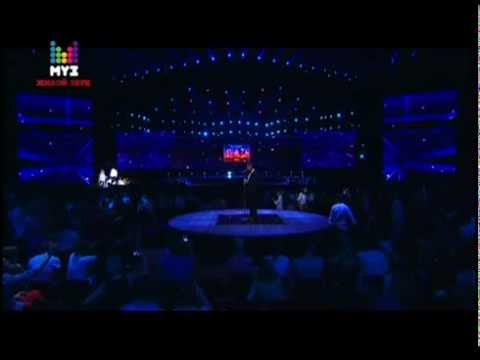 Видео: Дима Билан - Малыш (Премия Муз - Тв 2014)