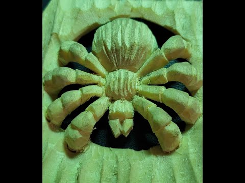 Видео: как вырезать паука, продолжение. Ч2 резьба по дереву, объём