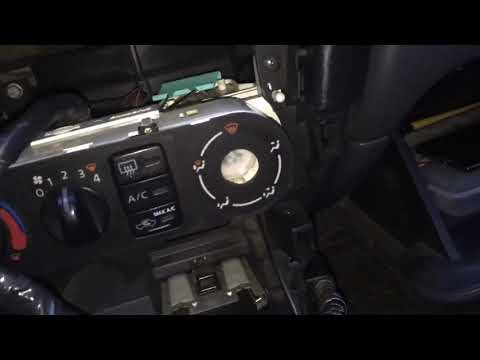 Видео: Ниссан альмера n16 , не меняется направление обдува печки..