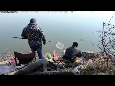 Видео: Отличная рыбалка в апреле на резинку