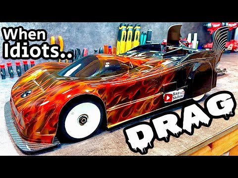 Видео: 2 ПАРНЯ 1 МАШИНА