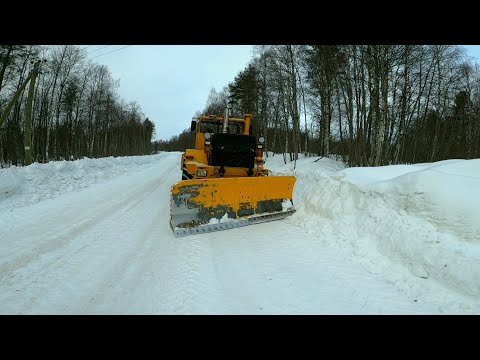 Видео: ТРАКТОР КИРОВЕЦ. К 700 А. УБОРКА СНЕГА