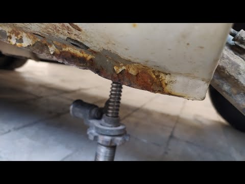 Видео: Чери Тигго, ржавый и побитый.